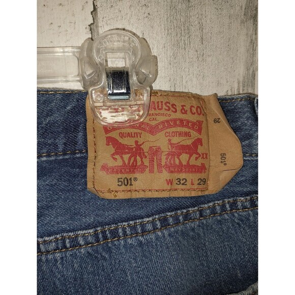 Levi's 501 Jeans Men's 32x29 Blue Medium Wash Button Fly Original Fit Denim - Picture 5 of 8